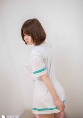 男男裸体啪啪_蓝光版中文字幕包