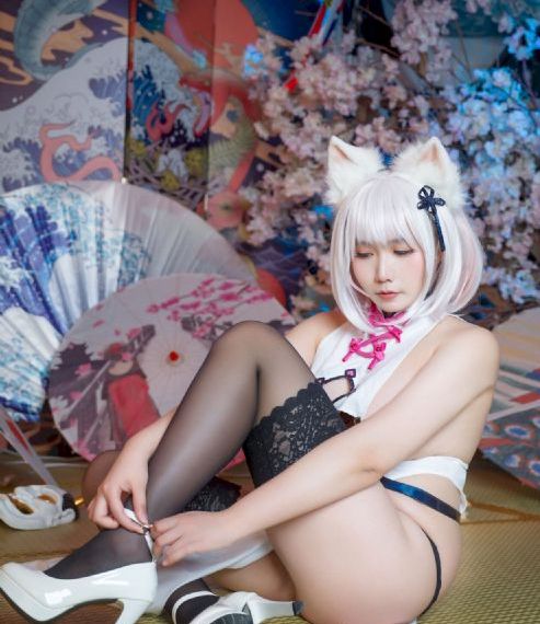 情不自禁在线观看免费完整版_剧情片手机免费观看完整