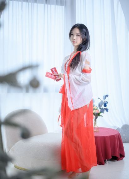 免费的又色又爽的视频蜜臂_国语版完整版