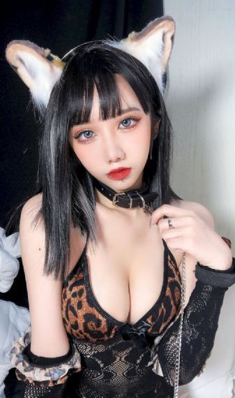 丰满少妇大尺度慢摇_720高清视频播放