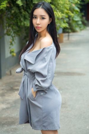 日本女人抠b的视频大全_BD英语完整在线观看