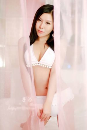 国产熟女精品视频蜜臀AV吴梦梦_4K免费在线播放