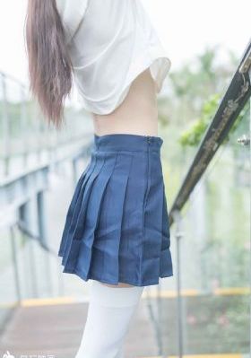 ass日本老师肉体pice_超清免费在线观看