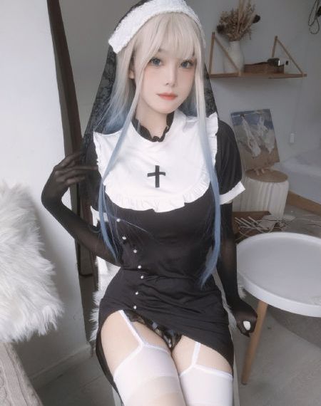 日本美女中文字幕网站播放网站_视频全集
