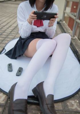 色婷婷av一本二本三本浪潮_DVD全集在线观看