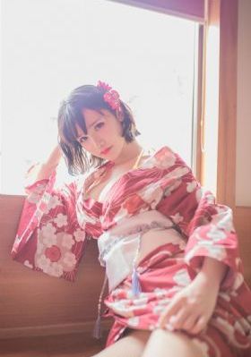 日韩美女粉嫩小泬在线精品_1080手机免费观看完整